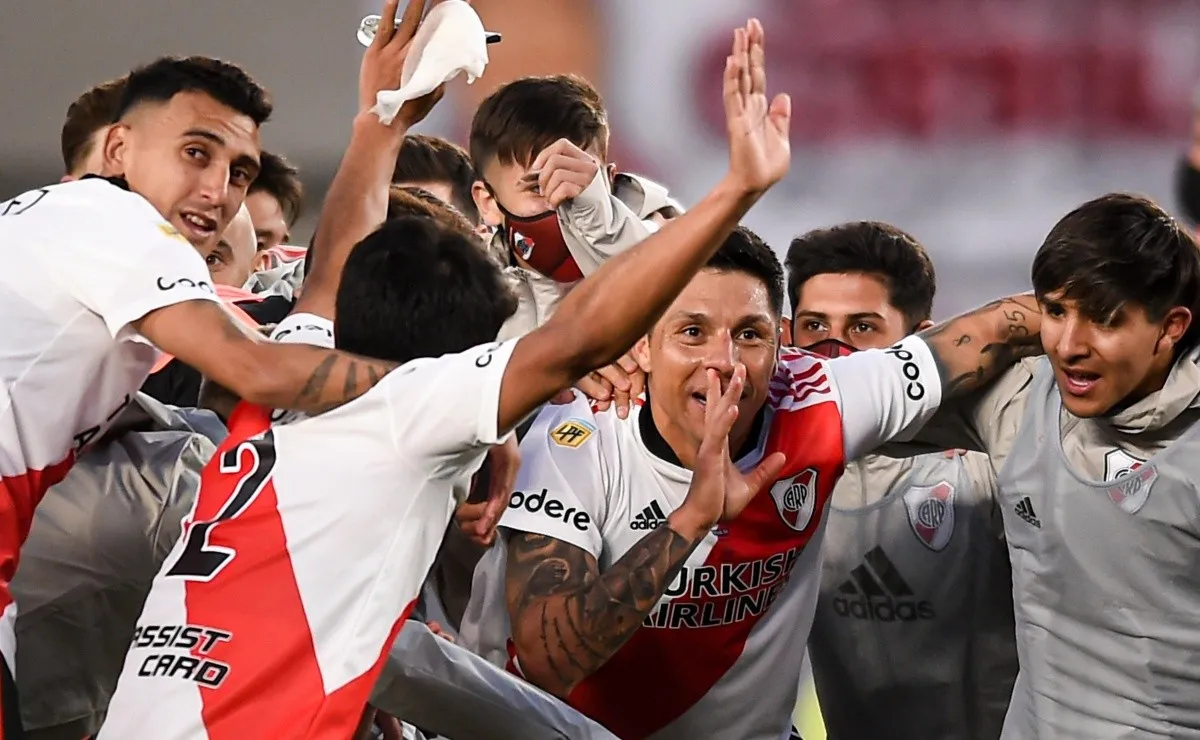 El festejo de los jugadores de River después de ganar el último superclásico en el Monumental.