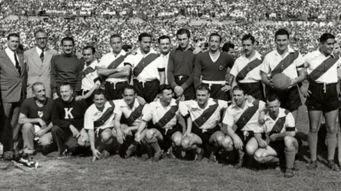Postal de lo que fue aquel amistoso solidario de River en tierras italianas en 1949