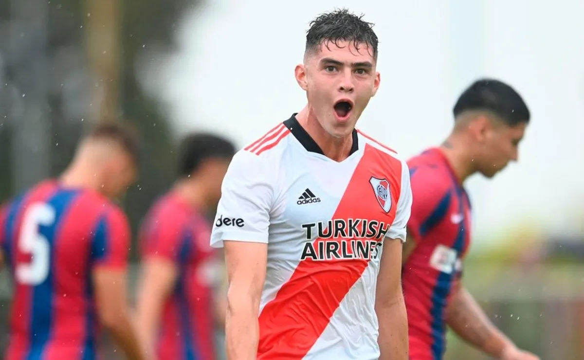 Joaquín Panichelli fue la gran figura de River contra San Lorenzo, anotó dos goles en el triunfo por 4 a 0 de los de La Rosa sobre los de Romagnoli.