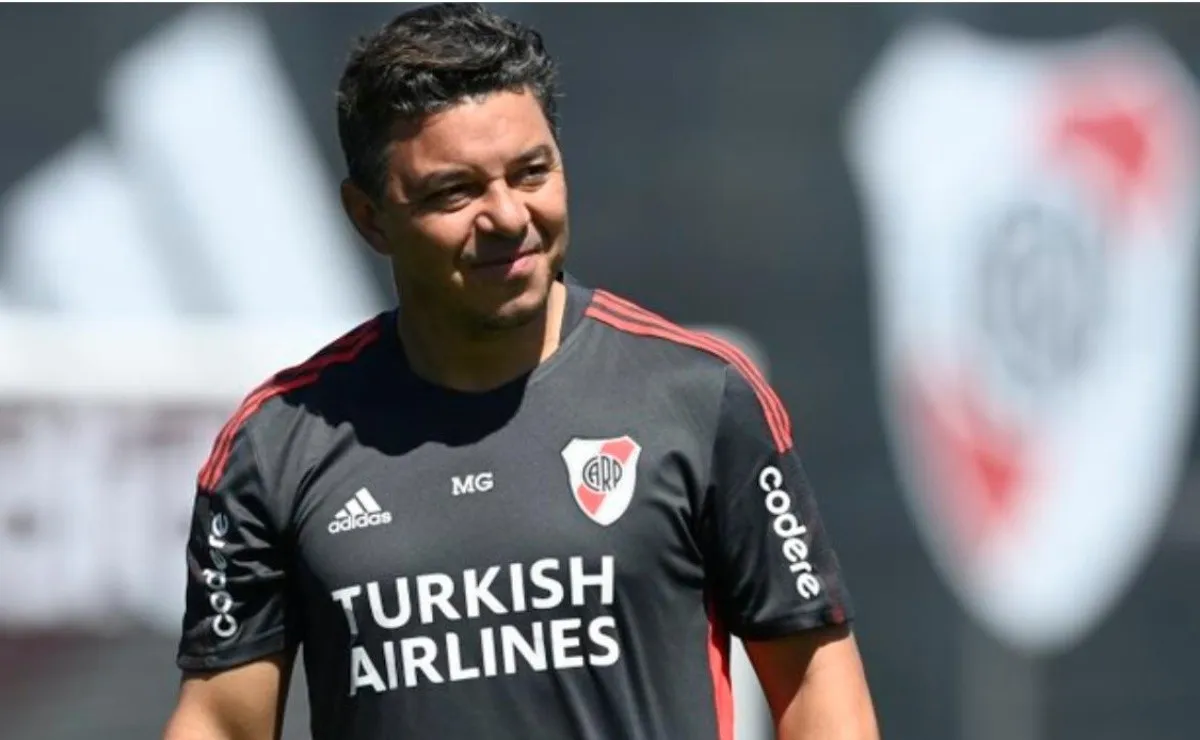 Marcelo Gallardo piensa el equipo para visitar a San Lorenzo