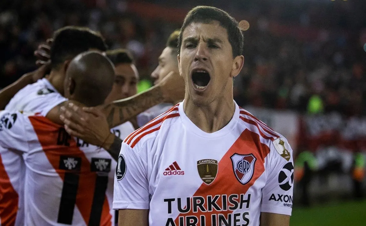 Ignacio Fernández recordó con gran cariño su paso por River, habló maravillas de sus ex compañeros, cómo fue llevar la 10 y a quiénes considera ídolos del club.