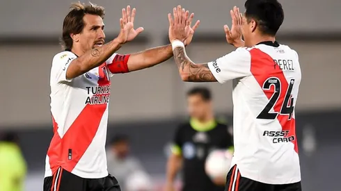 Leonardo Ponzio le dejó la cinta de capitán a Enzo Pérez.