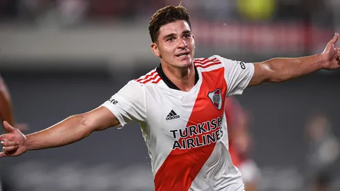 La Araña marcó un hat-trick y se llevó la pelota a su casa.