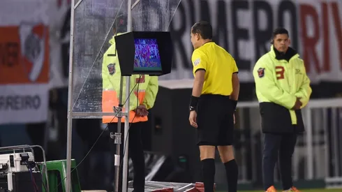 La tecnología finalmente desembarca en el fútbol argentino.