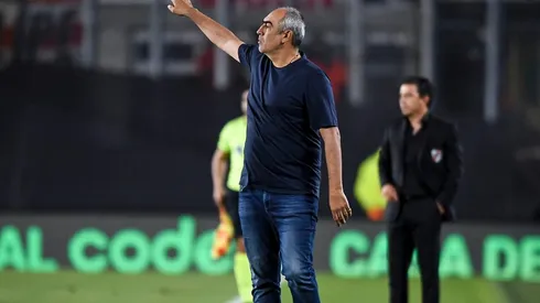 Iván Delfino, DT de Patronato, elogió a River y lo hizo de una manera muy particular. El Más Grande recibirá al Patrón el próximo miércoles.