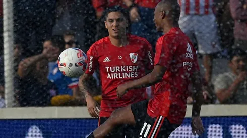 Juan Fernando Quintero y Nicolás De La Cruz se entrenaron con normalidad, luego de salir ante Unión y ponerse hielo, y estarán en el duelo entre River y Patronato.