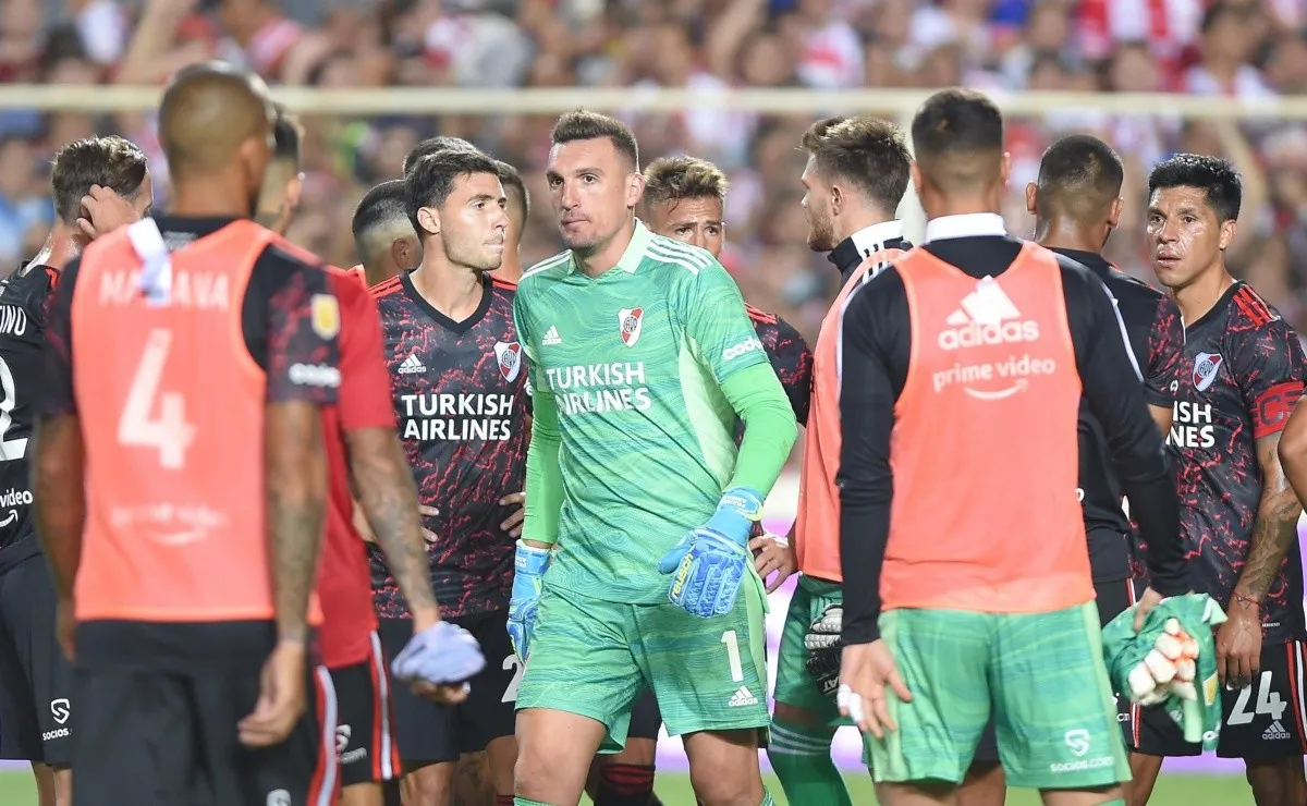 River estuvo lejos de brillar en Santa Fe y cayó ante Unión.