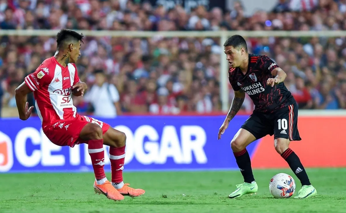 Juanfer disputó 45 minutos en la derrota del Más Grande.