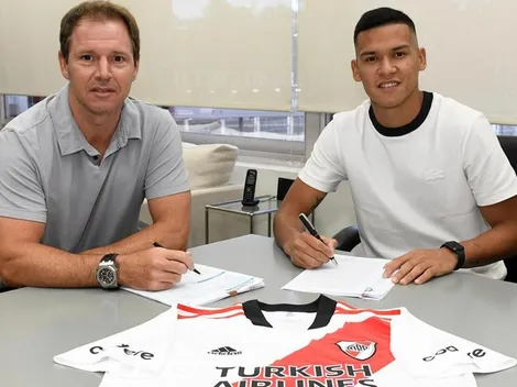 Andrés Herrera firmó su contrato con River