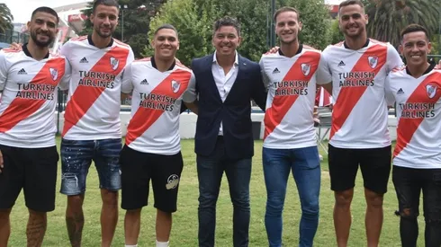 Marcelo Gallardo con los refuerzos de 2022.
