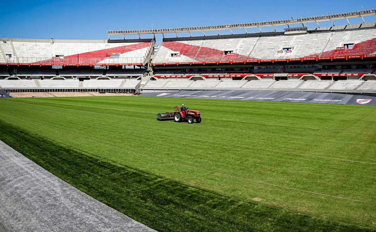 Jorge Brito junto a Mariano Taratuty dieron detalles de cómo será el Monumental que se viene y lo hicieron con un video dinámico y explicativo.