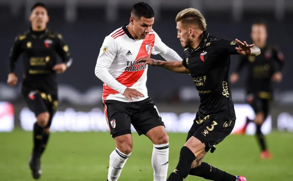Alex Vigo seguirá su carrera en Independiente.