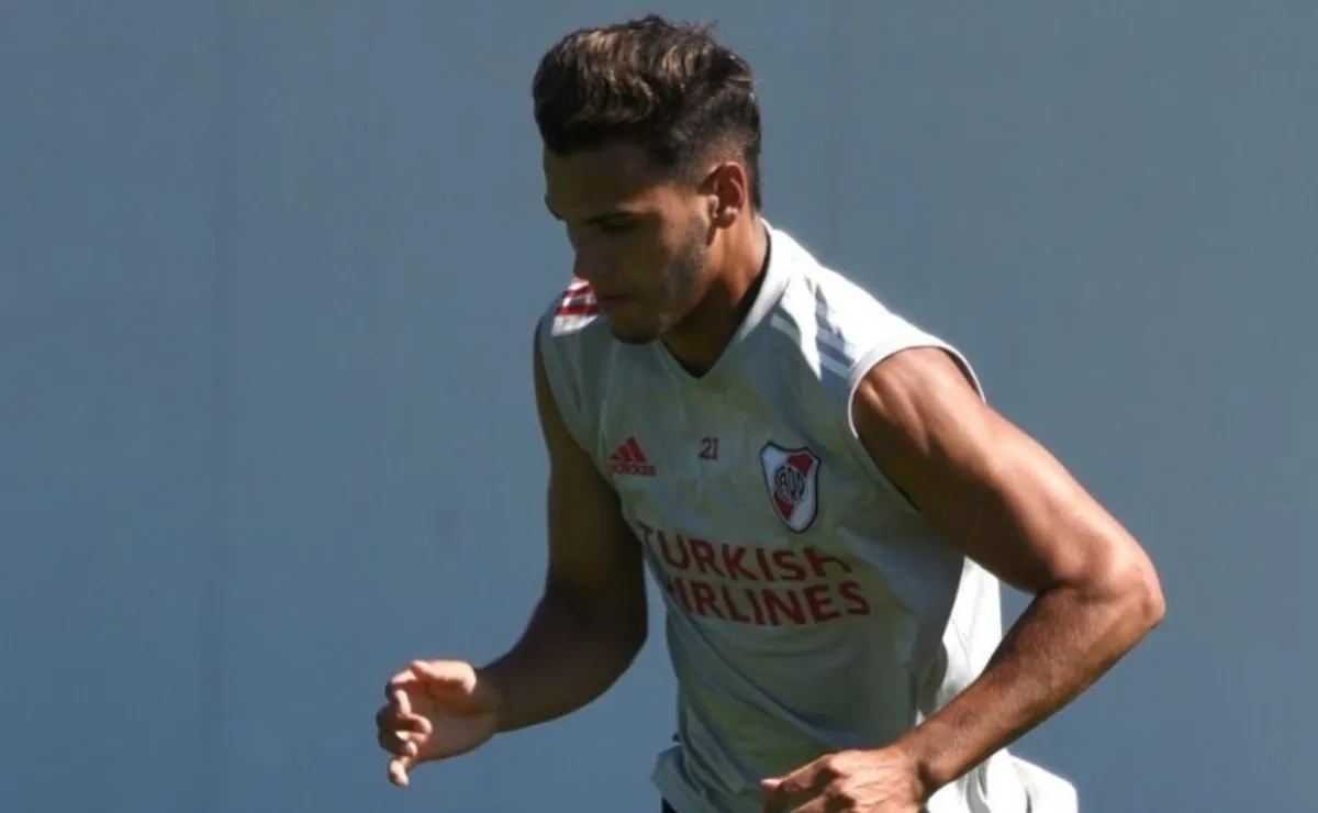 Cristian Ferreira entrena por su cuenta hasta encontrar nuevo destino.