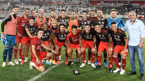 Este lunes cierra el libro de pases en Europa.