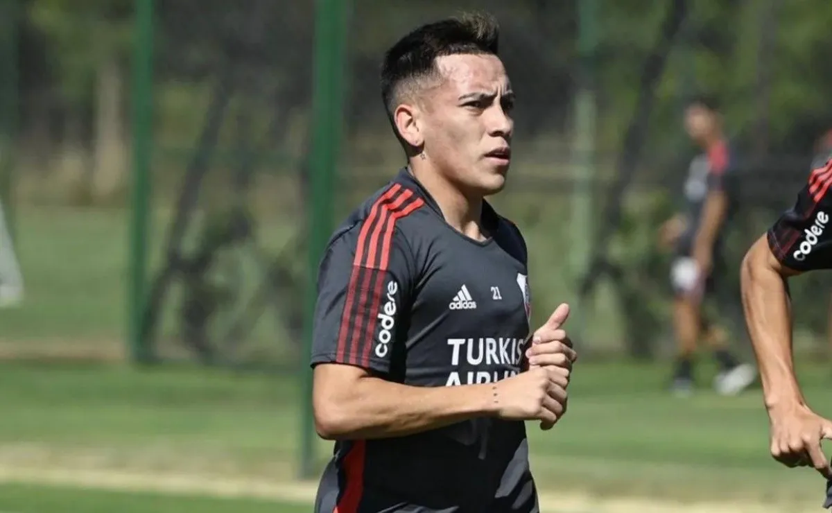 El volante tuvo su primer entrenamiento en el predio de Ezeiza.