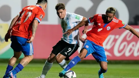 Argentina venció a Chile por 2-1 en Calama.