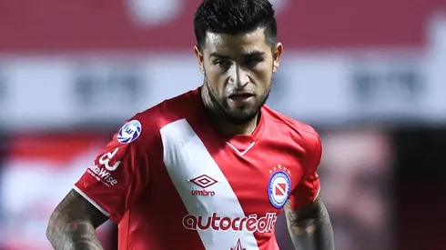 Elías Gómez dio sus primeras declaraciones como jugador de River al salir de la revisión médica.