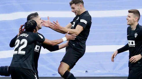 Lucas Boyé anotó un gol y brindó una asistencia en el empate entre Elche y Real Madrid en el Bernabéu, el ex River fue la gran figura del partido.