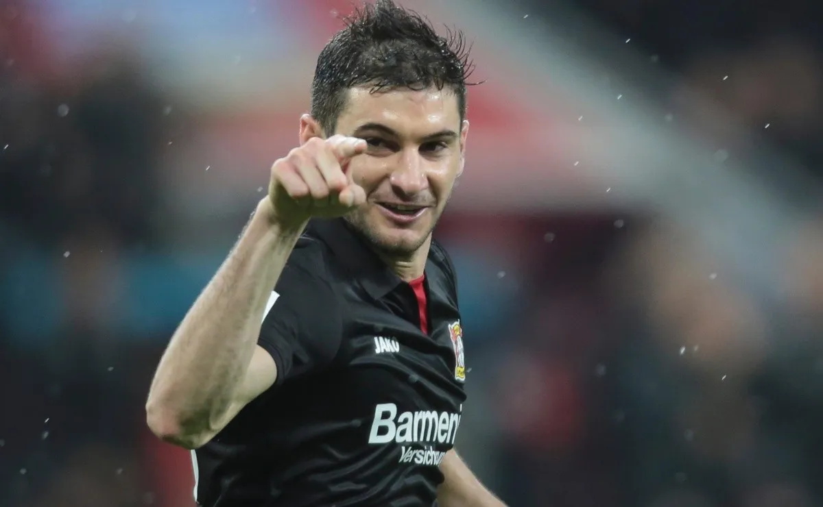 Lucas Alario marcó su segundo gol en