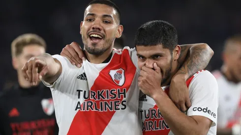 Todo es risas y felicidad: David Martínez seguirá un año más en el Millonario.