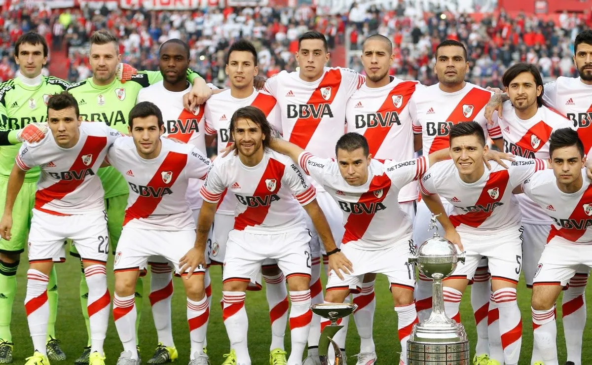 Un integrante del plantel campeón de 2015 sigue jugando en el ascenso argentino.