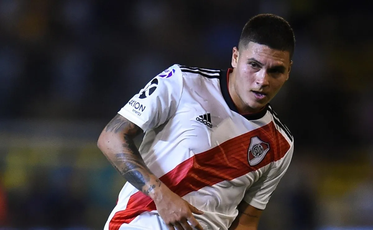 Juanfer está a detalles de ser la cuarta incorporación de River.