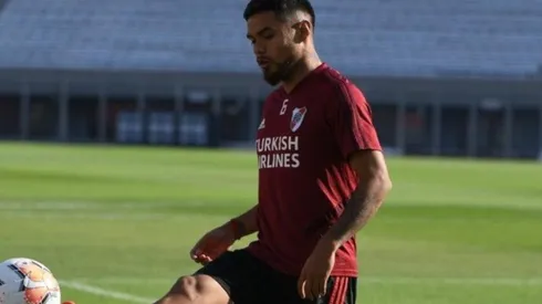 Paulo Díaz no se presentó al entrenamiento de este martes por precaución