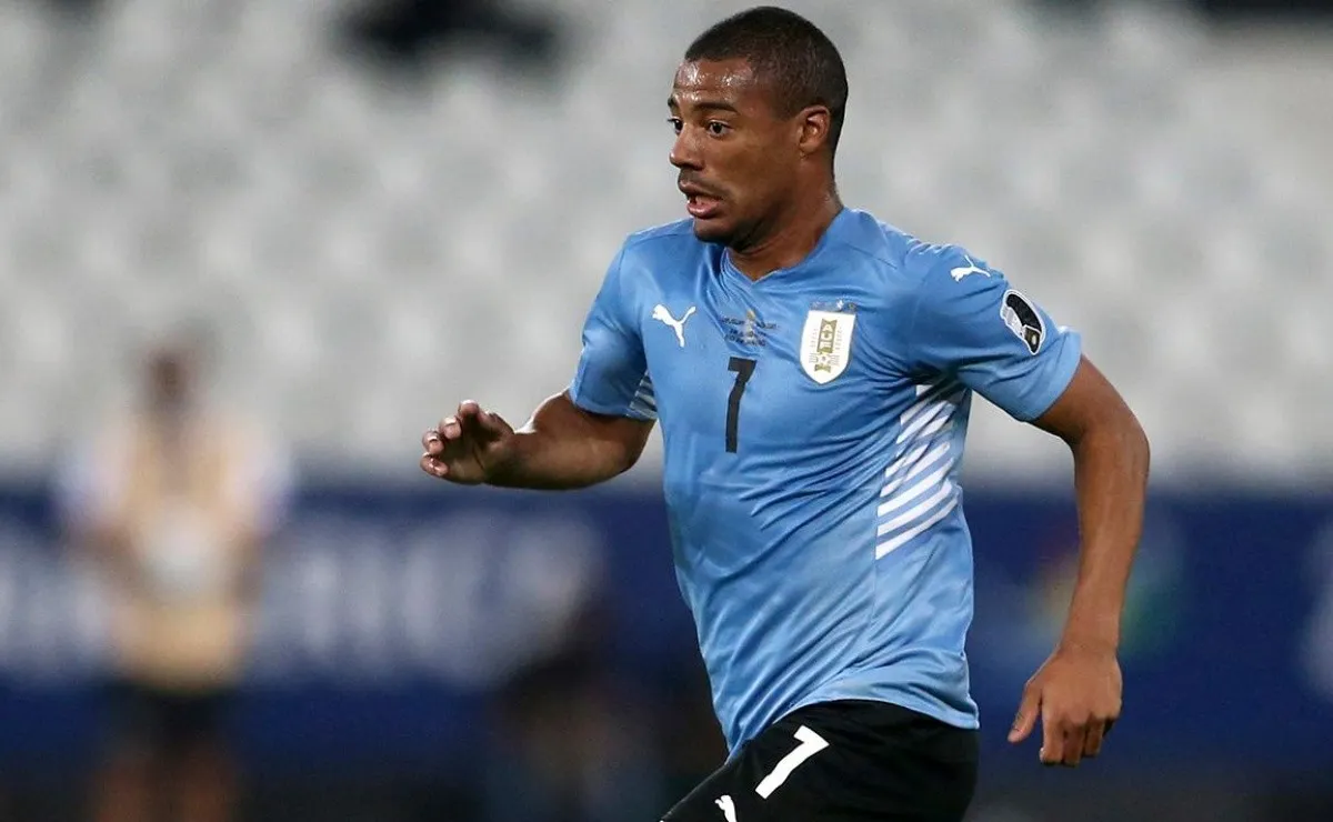 Nicolás De La Cruz no fue citado en la Selección de Uruguay para jugar la doble fecha de Eliminatorias, realizará toda la pretemporada con River.