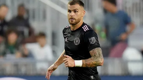 Leandro González Pirez regresa a River y será dirigido por Marcelo Gallardo, cabe destacar que el marcador central se fue del club a mediados de 2014 cuando llegó el Muñeco.