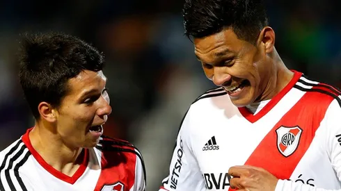 Tomás Martínez junto a Teófilo Gutiérrez.