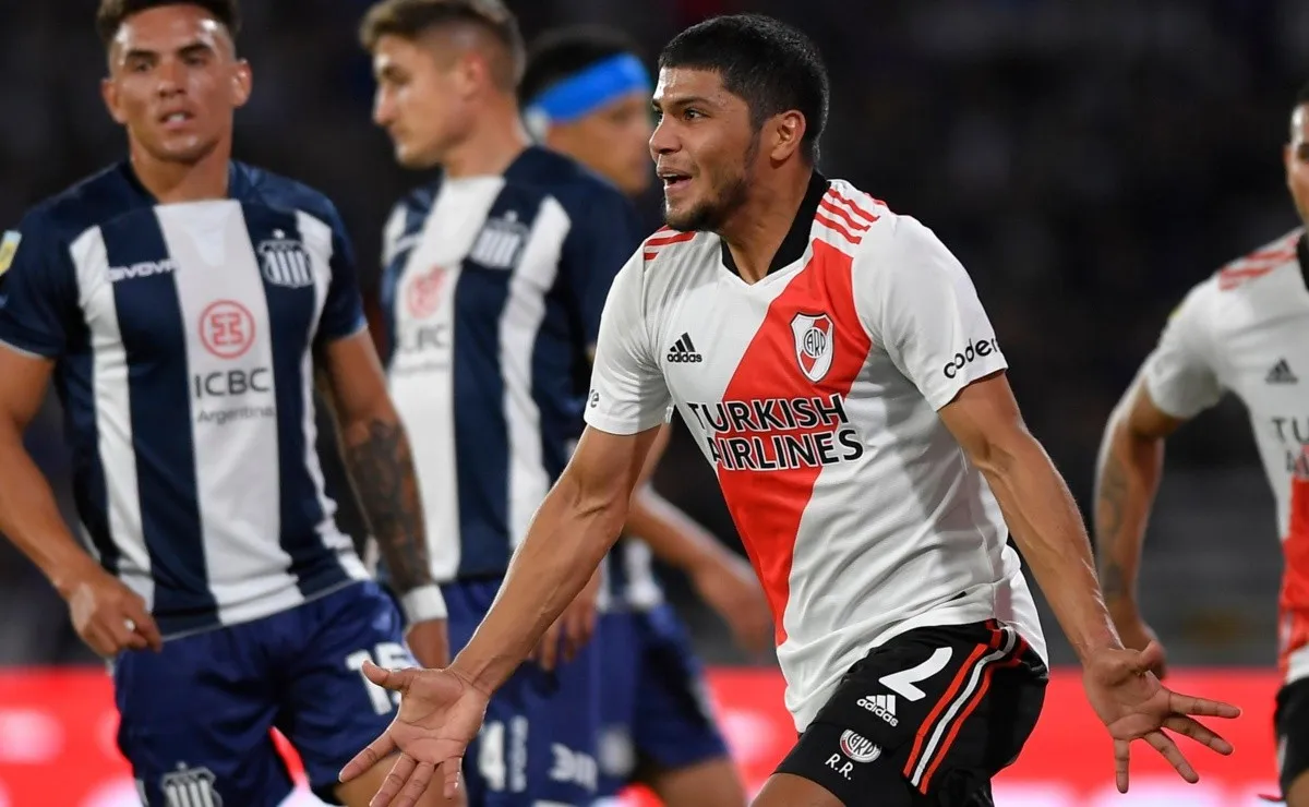 Robert Rojas habló sobre el trabajo junto a su familia en Paraguay.