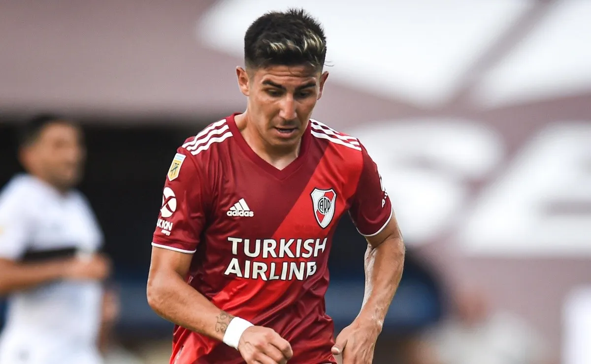 Fontana estaría transitando sus últimas horas como jugador de River.