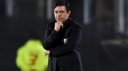 Al Muñeco se le cayó un posible refuerzo para la defensa.