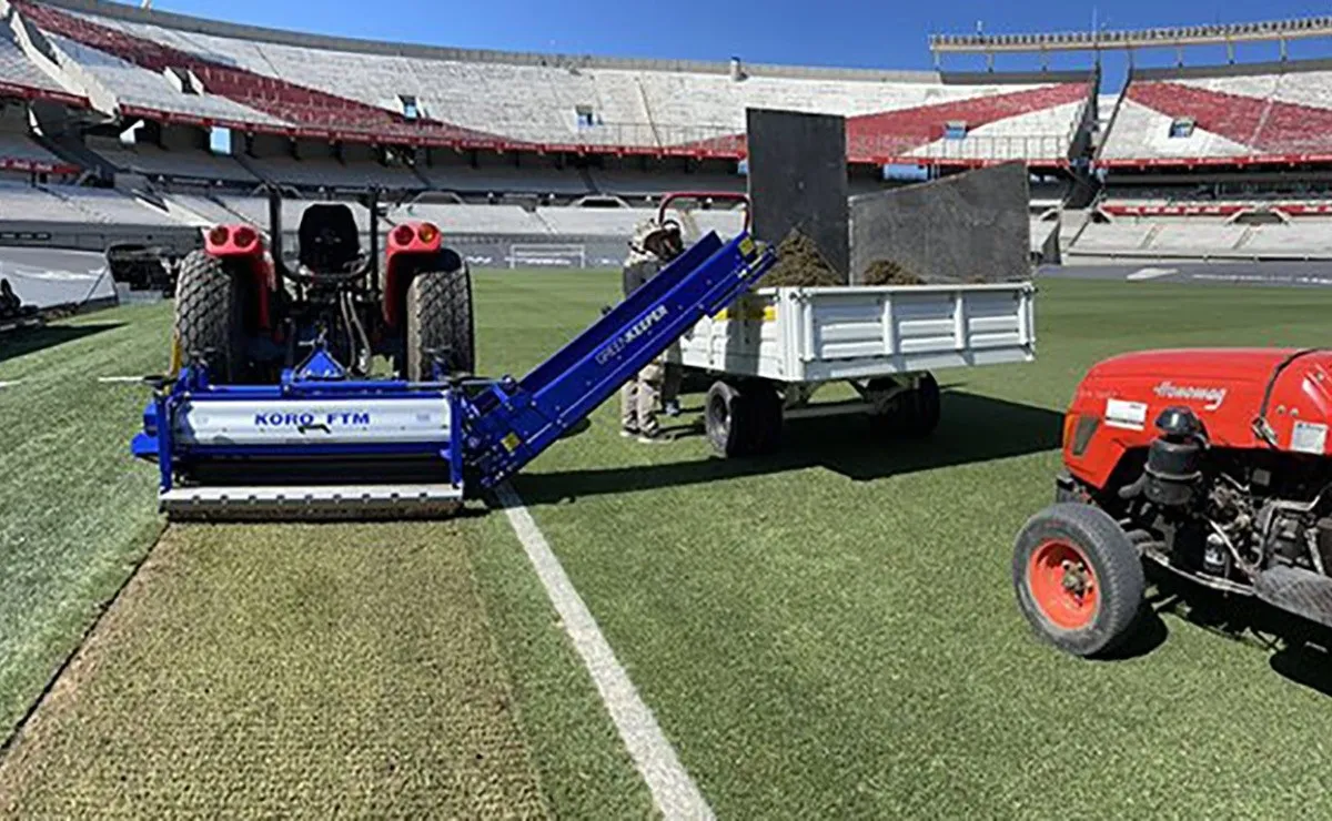 El césped del Estadio Monumental entrará en un breve período de refacciones.
