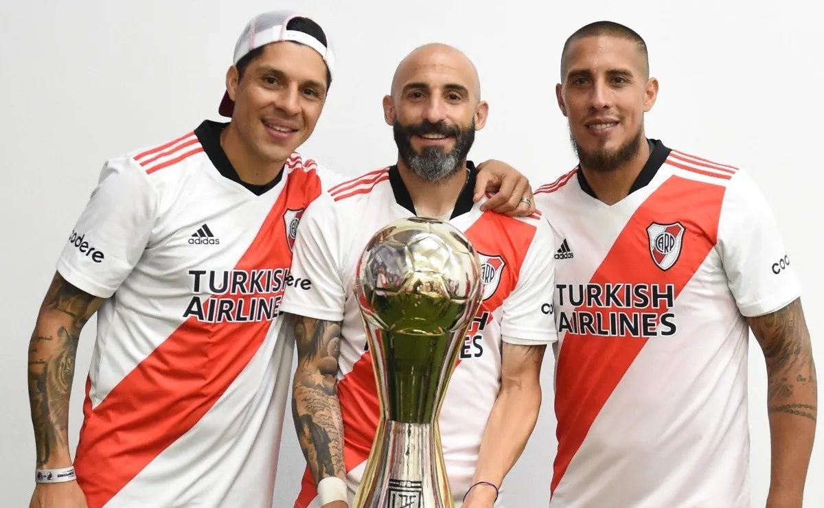 Enzo Pérez, Javier Pinola y Jonatan Maidana, tres de los líderes del plantel.