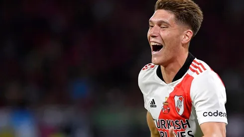 Rollheiser hizo su primer gol con la camiseta de River, fue el tercero ante Colón en la final por el Trofeo de Campeones en Santiago del Estero.