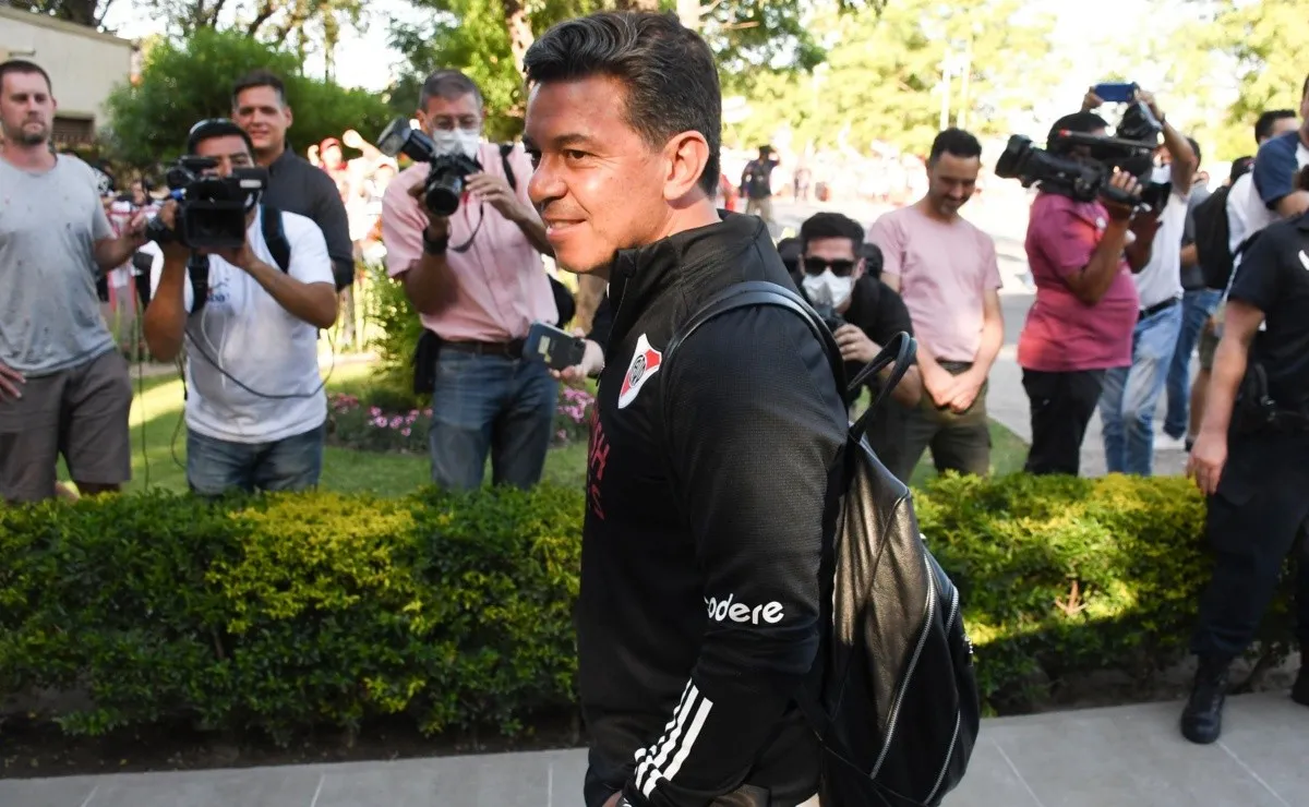 Marcelo Gallardo volvió a sorprender con la formación de River.