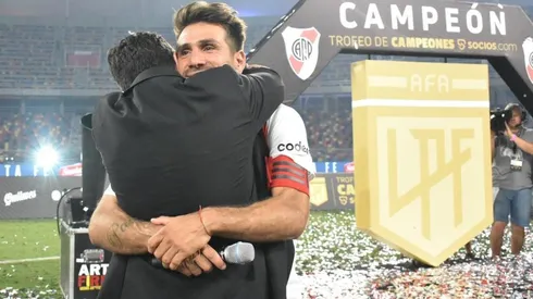 Leonardo Ponzio jugó su último partido como futbolista profesional, el ídolo del Más Grande se retiró dando una vuelta olímpica y recibió el cariño de los hinchas.