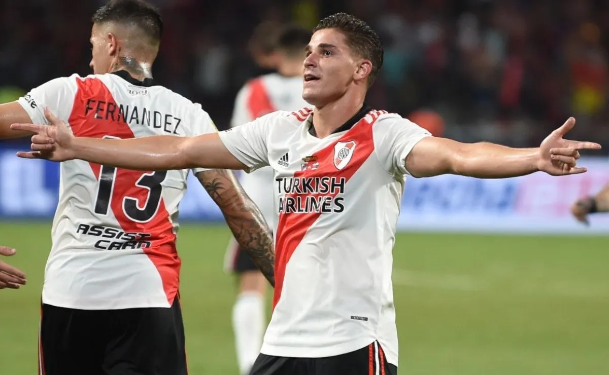 Julián Álvarez tuvo un 2021 brillante con la camiseta de River.