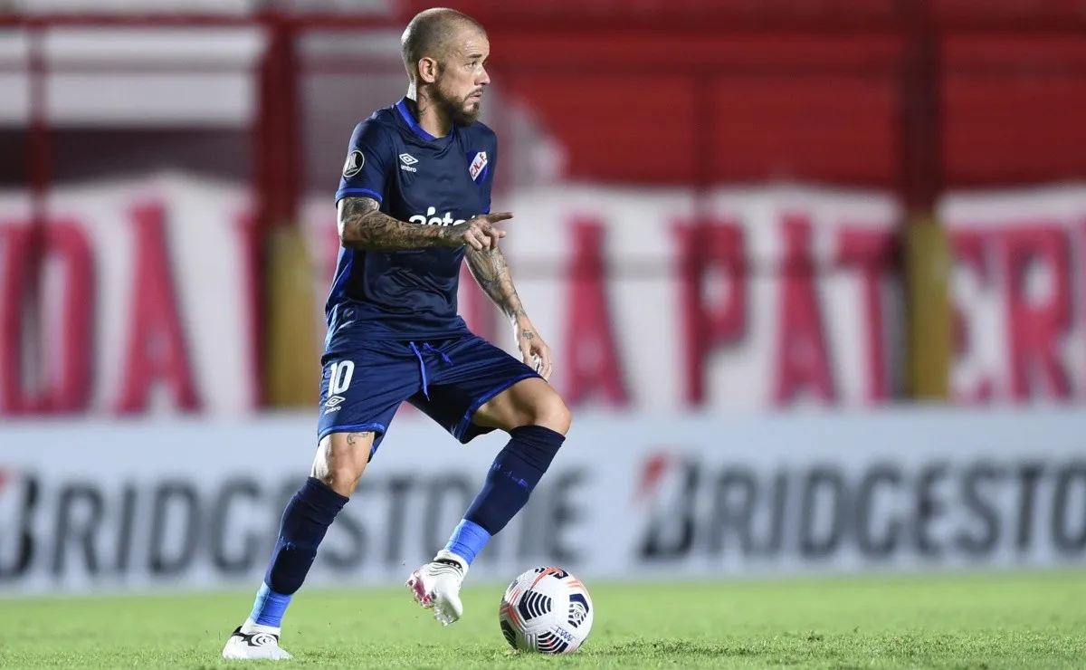 Andrés D'alessandro se encuentra sin equipo a los 40 años.