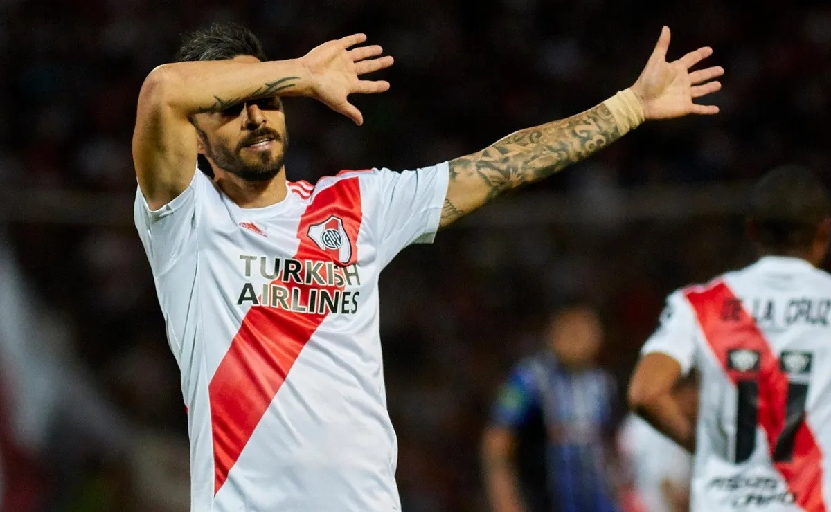 Ignacio Scocco se retiró del fútbol y el mundo River lo despidió en redes.