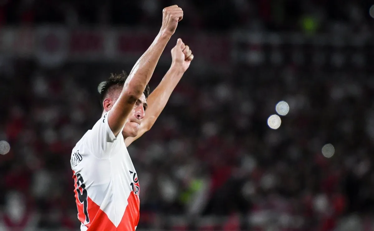 River recibió a Defensa y Justicia en el Monumental.