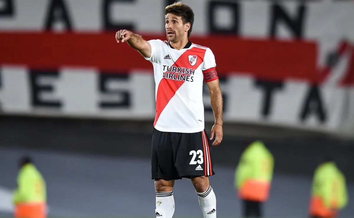 Leonardo Ponzio jugó anoche su último partido en el Monumental.