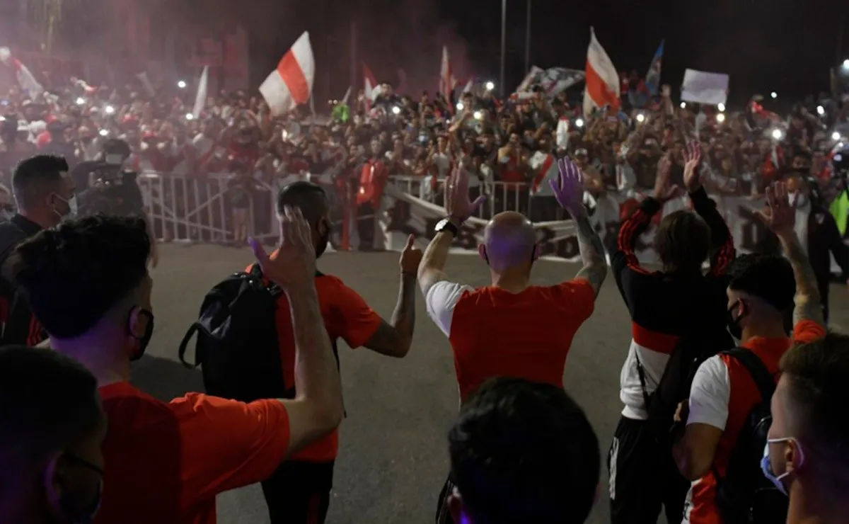 River visitará a Central este domingo, a partir de las 17 horas.