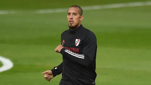 Jony podría ocupar el lugar que deja Milton Casco.