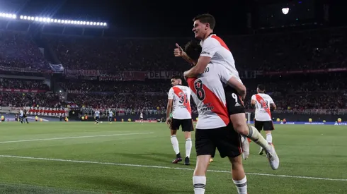 Las mejores fotos y videos de River Campeón.