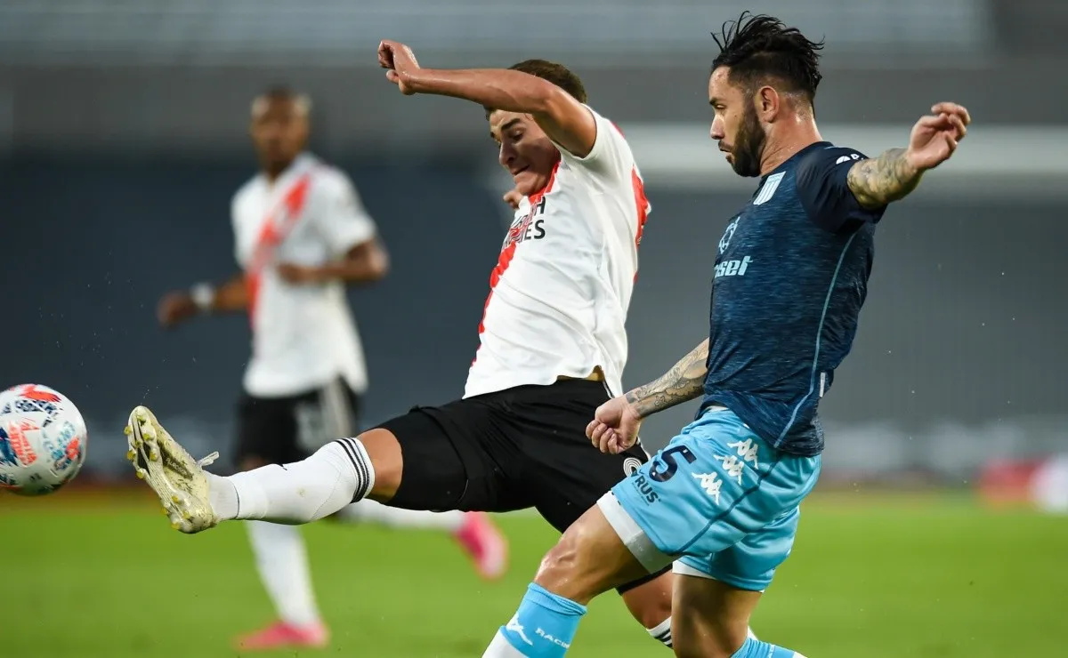 River enfrenta a Racing en el Estadio Monumental por la jornada 22 de la Liga Profesional con la posibilidad de ser campeón, el partido podrá verse por TNT Sports.