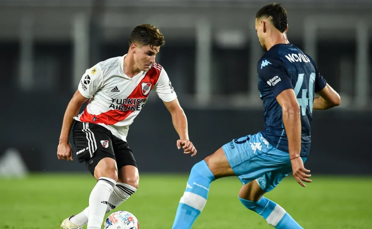 River enfrentará a Racing el próximo jueves a partir de las 21.30 horas en el Estadio Monumental por la jornada número 22 de la Liga Profesional.