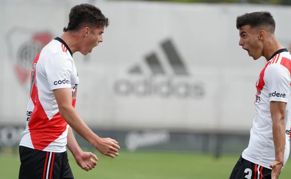 La Reserva de River recibe a Racing en el predio de Ezeiza a partir de las 9 de la mañana con la misión de volver al triunfo luego de la dura derrota ante Platense.