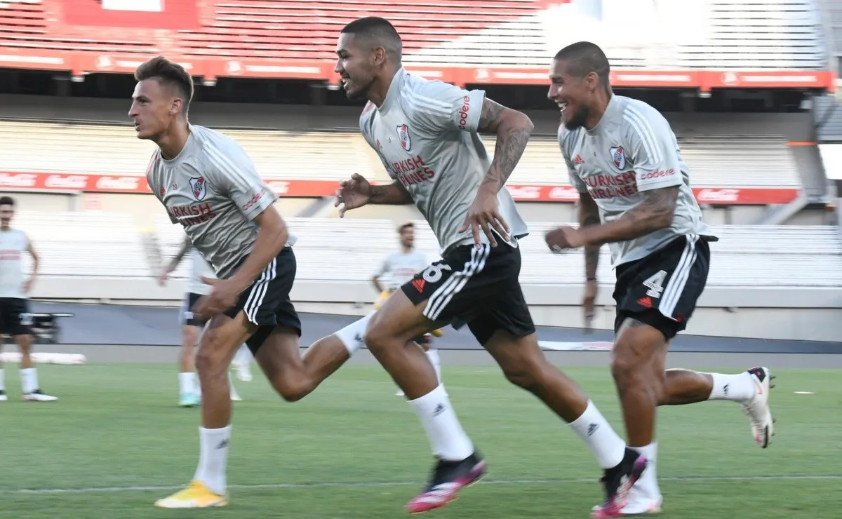 River se entrenó en el Monumental de cara al partido contra Racing por la Liga Profesional y Marcelo Gallardo comenzó a definir el equipo.